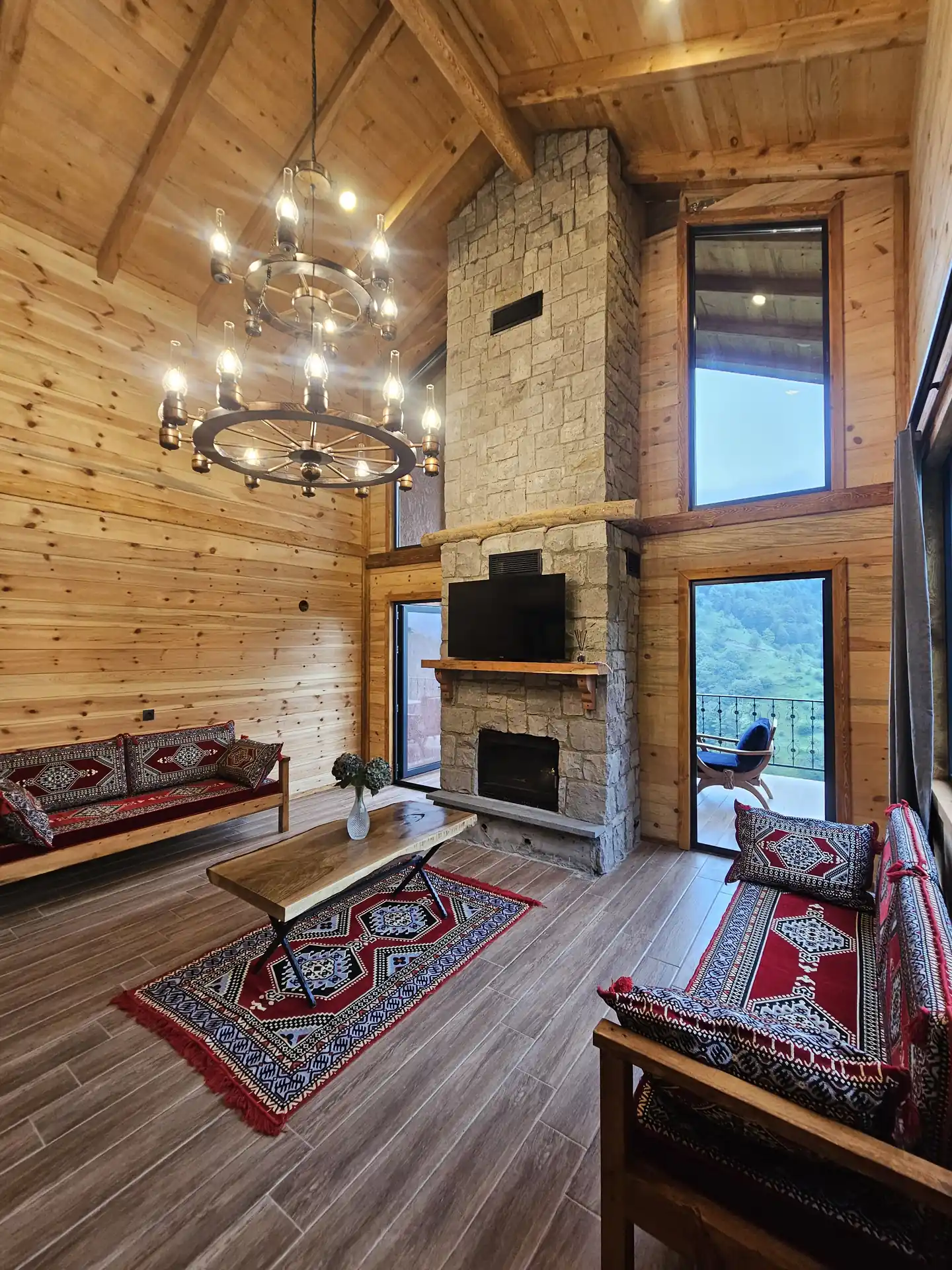 Suit Oda Geniş Görünüm